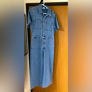 Levi’s Denim Short Sleeve Jumpsuit / Boilersuit / Coveralls with cinch waist